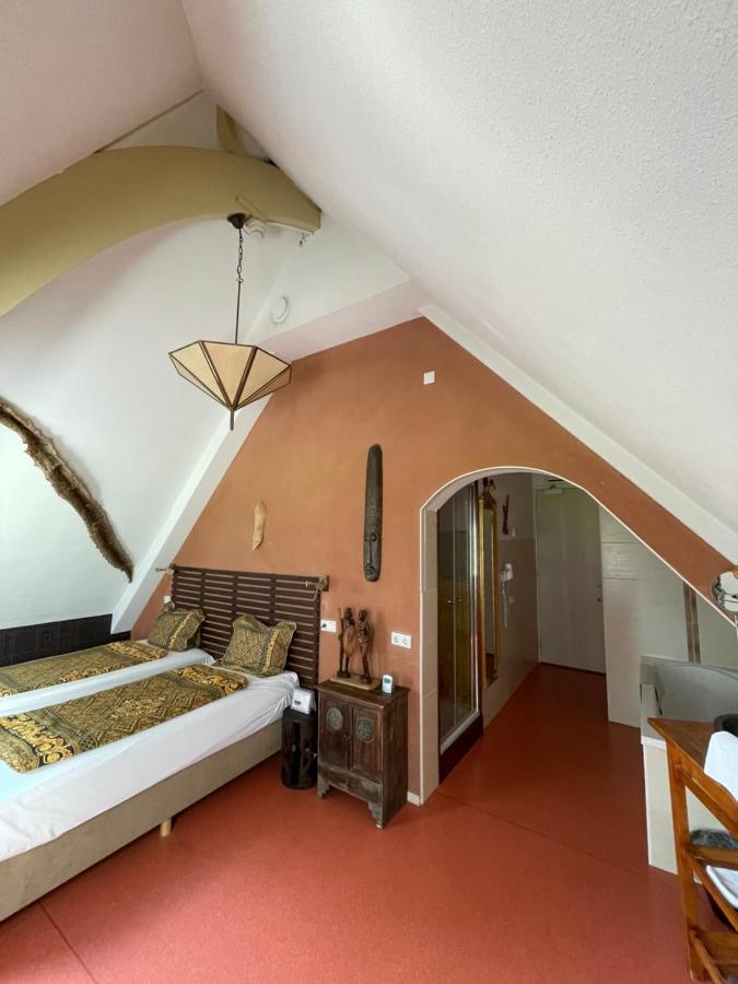 B&B De Strandhoeve Giethoorn Extérieur photo