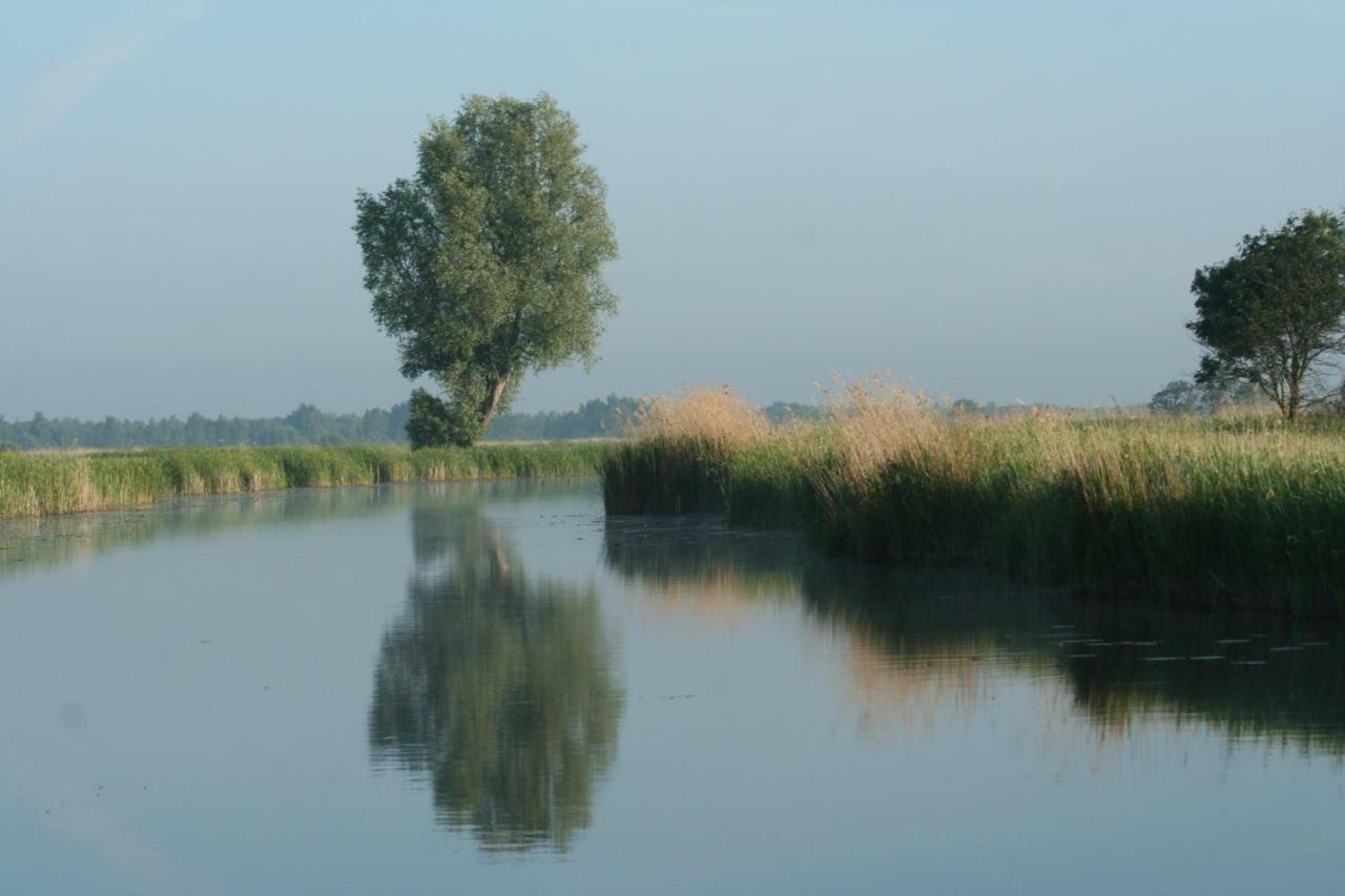 B&B De Strandhoeve Giethoorn Extérieur photo